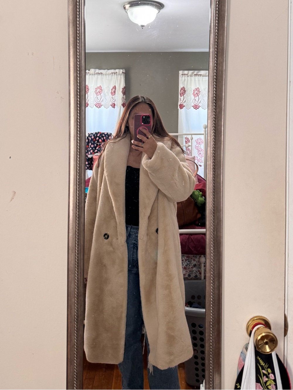 MNG Crème Faux Fur Jacket